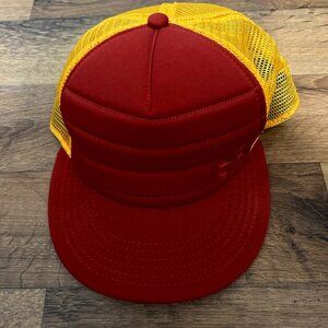 Under Armour Golf Cap Burgundy With Yellow Mesh Hat